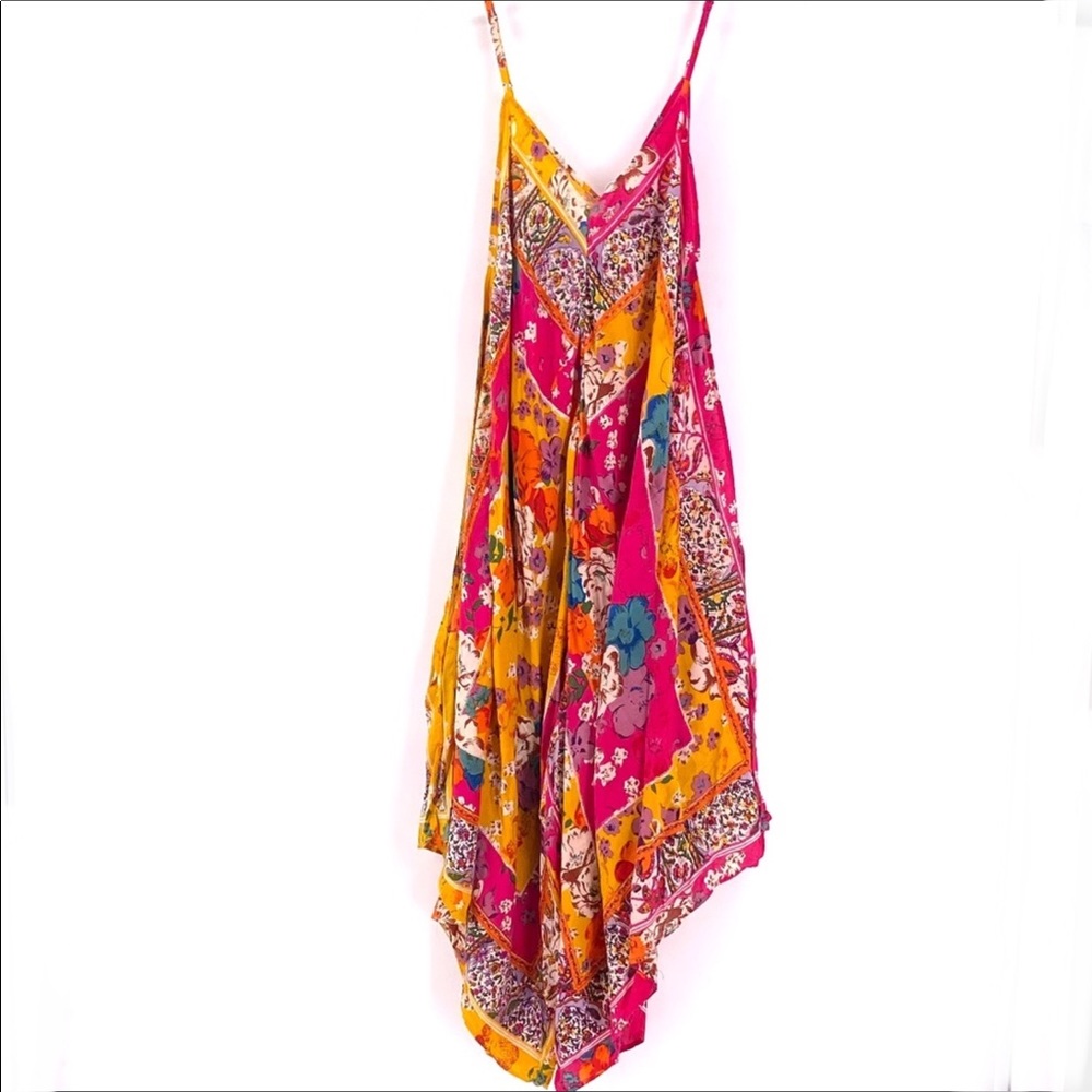 ANTHRO DARIA HANDKERCHIEF SLEEVELESS MIDI DRESS